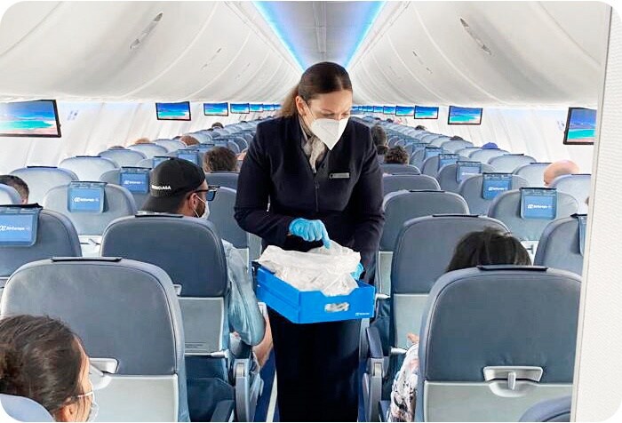 Se puede llevar comida en el avion