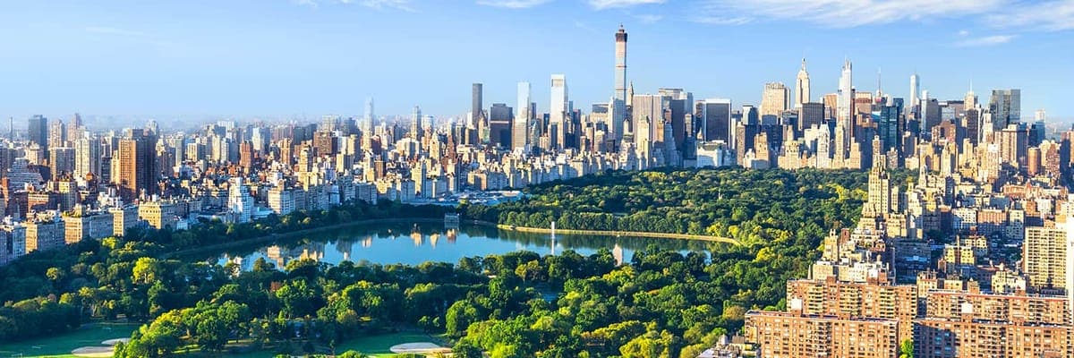 Suchen Sie Flugangebote ab Malaga nach New York (AGP - JFK)